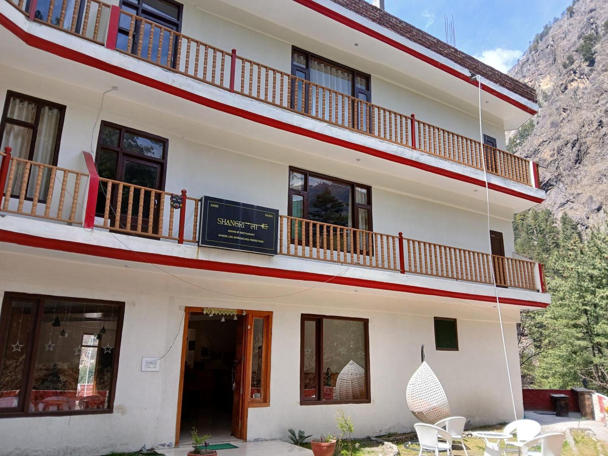 Shangri-La Rooms & Restaurant Kasol Eksteriør bilde