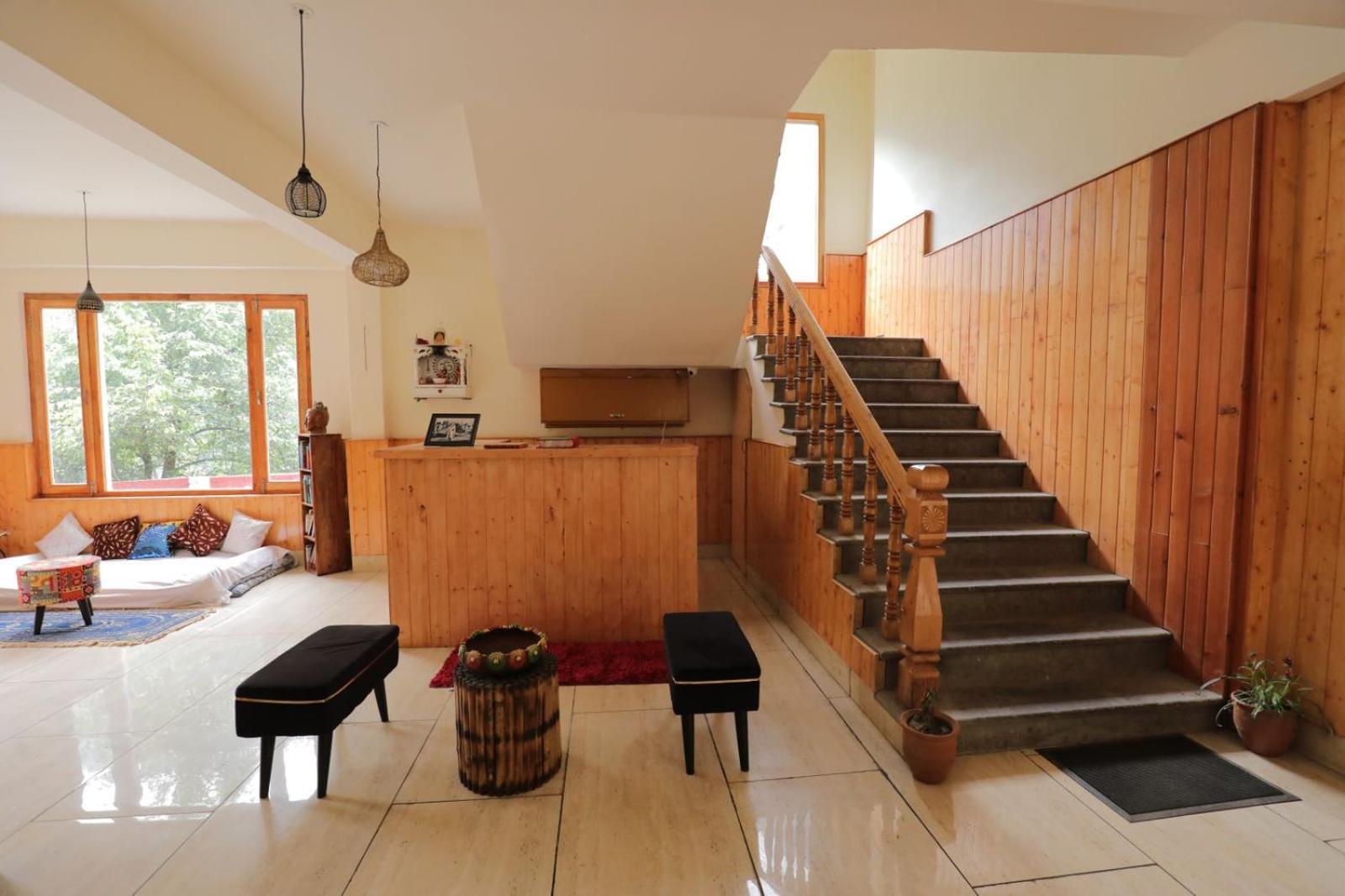 Shangri-La Rooms & Restaurant Kasol Eksteriør bilde